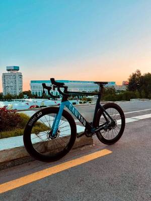 CANYON AEROAD CFR DISC MOVISTAR TEAM EDITION