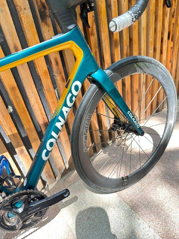 COLNAGO V3
